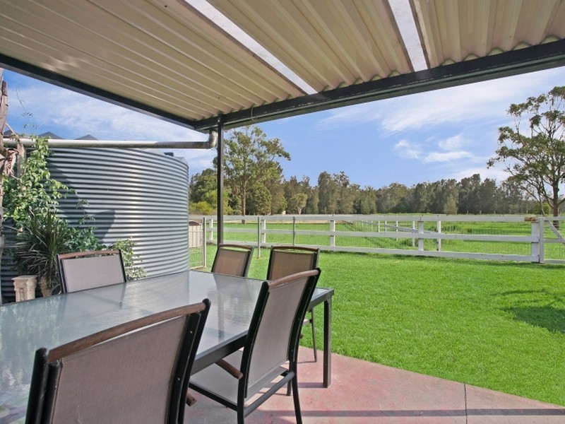 2924 Nelson Bay Road, Salt Ash NSW 2318