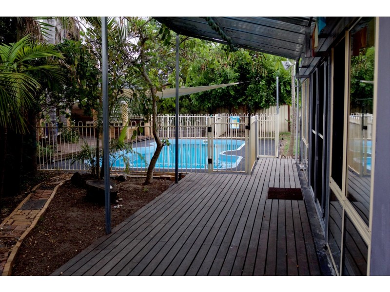 18 Auberge Close, Raymond Terrace NSW 2324