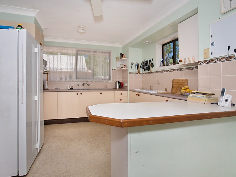 1 Chestnut Close, Medowie NSW 2318