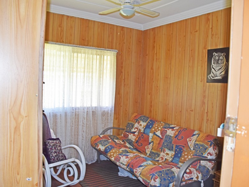 6 Braid Road, Fern Bay NSW 2295