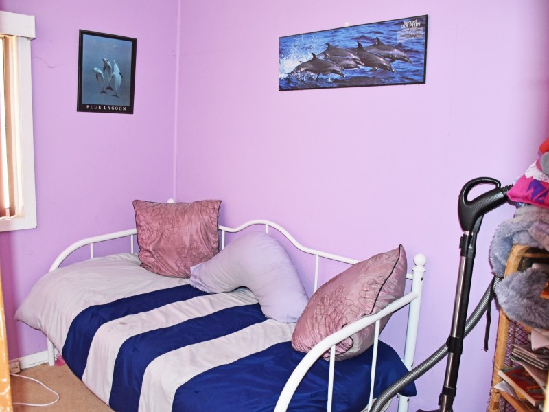 6 Braid Road, Fern Bay NSW 2295