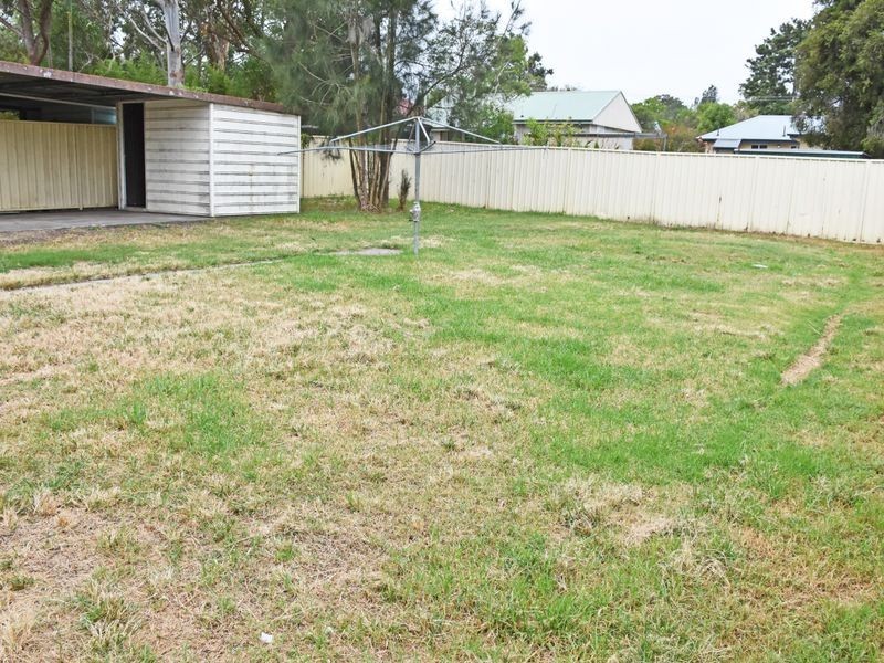 17 Charles St, Raymond Terrace NSW 2324