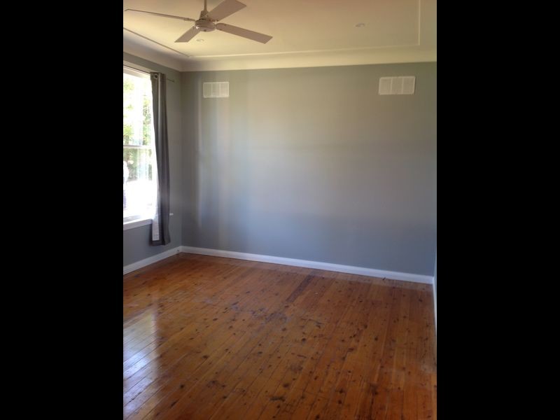 17 Charles St, Raymond Terrace NSW 2324