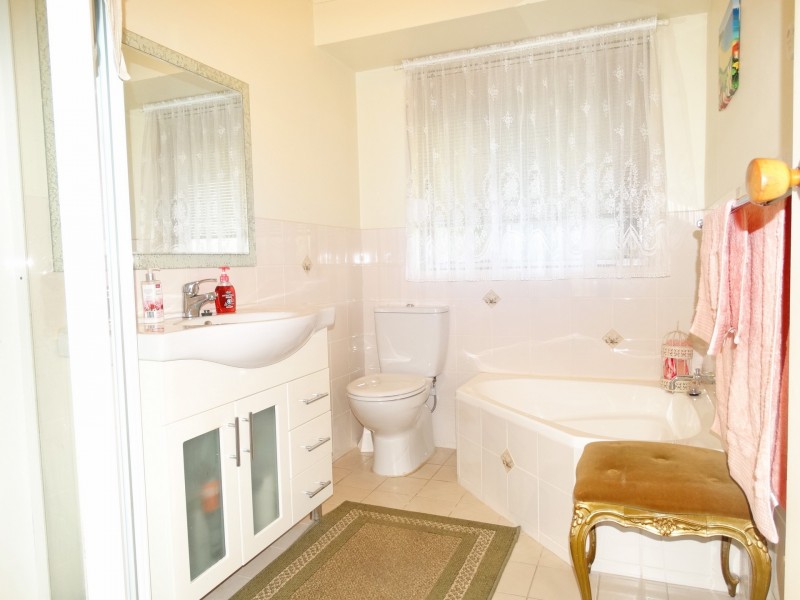 5 Cedar Hill Lane, Raymond Terrace NSW 2324