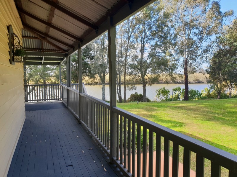 126 Dockyard Road, Millers Forest NSW 2324