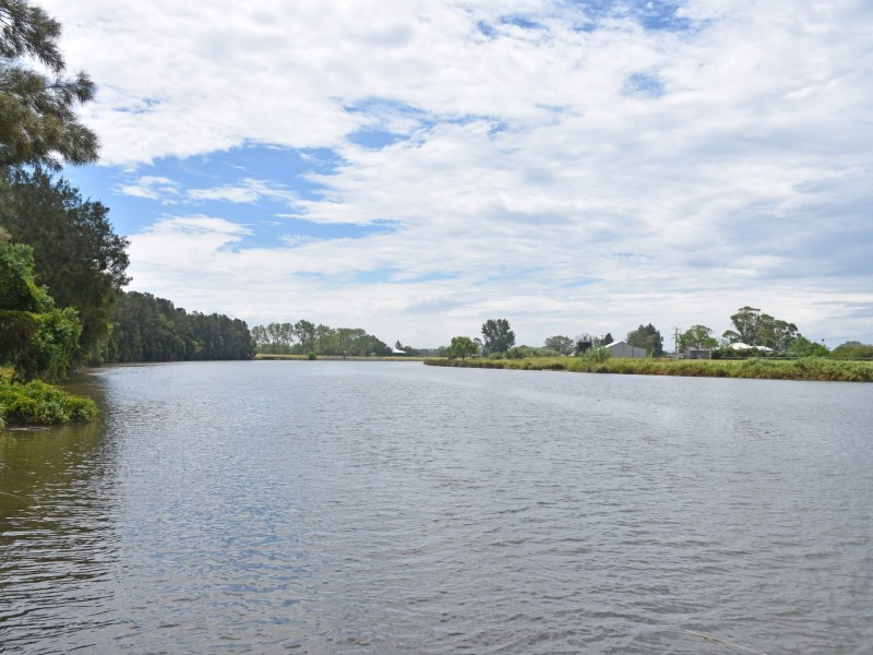 126 Dockyard Road, Millers Forest NSW 2324