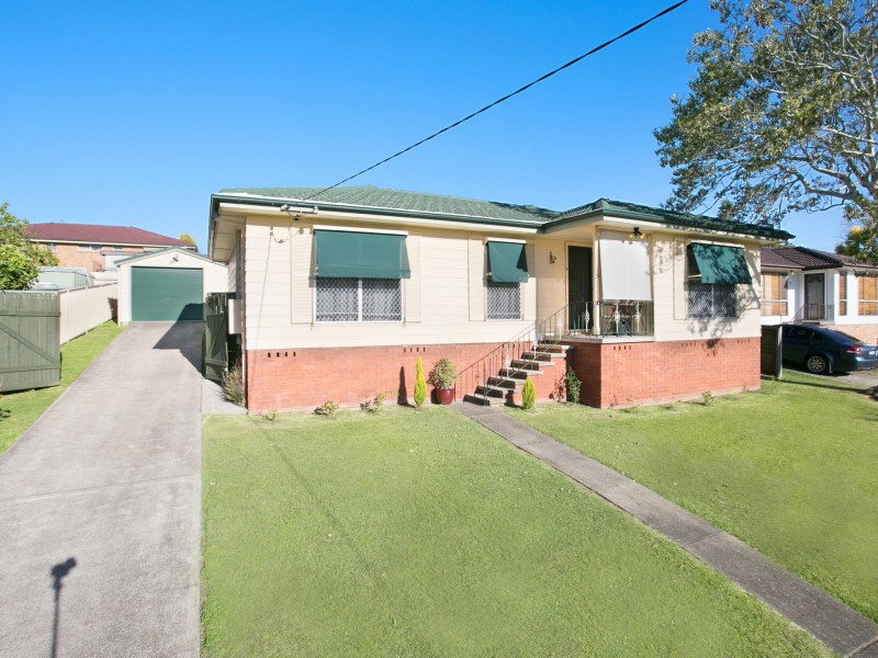 15 Hillside Close, Raymond Terrace NSW 2324