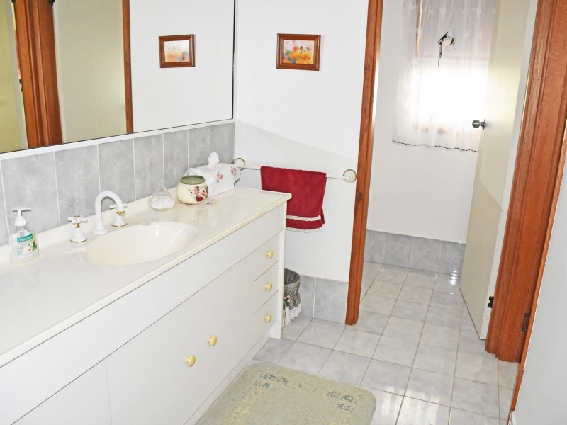 77 Richardson Road, Raymond Terrace NSW 2324