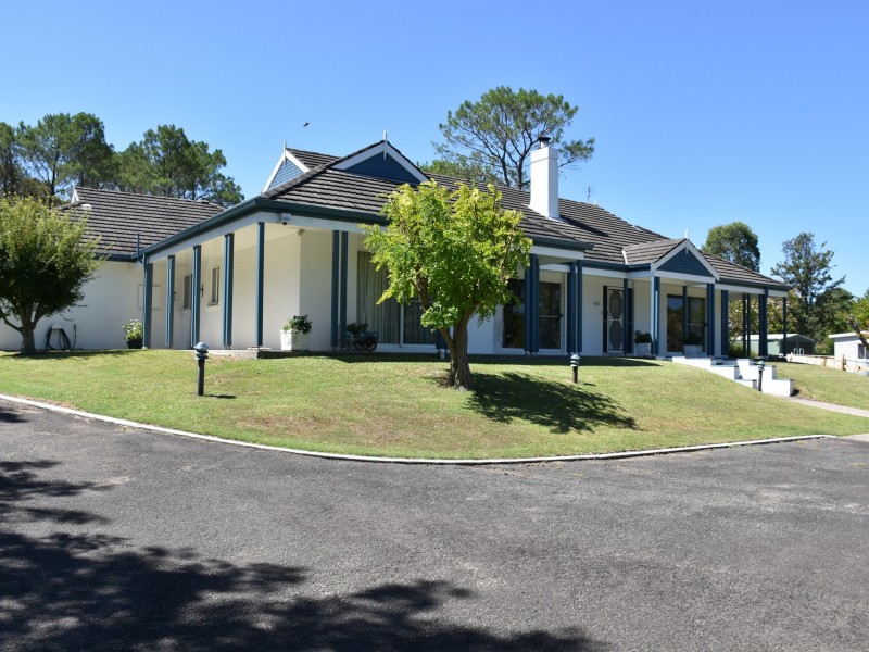 77 Richardson Road, Raymond Terrace NSW 2324