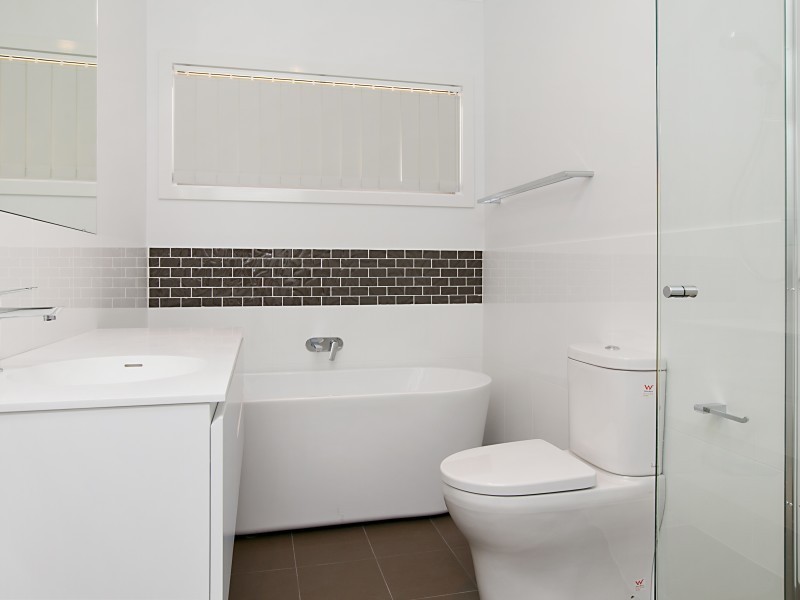 4 Muirfield Way, Medowie NSW 2318