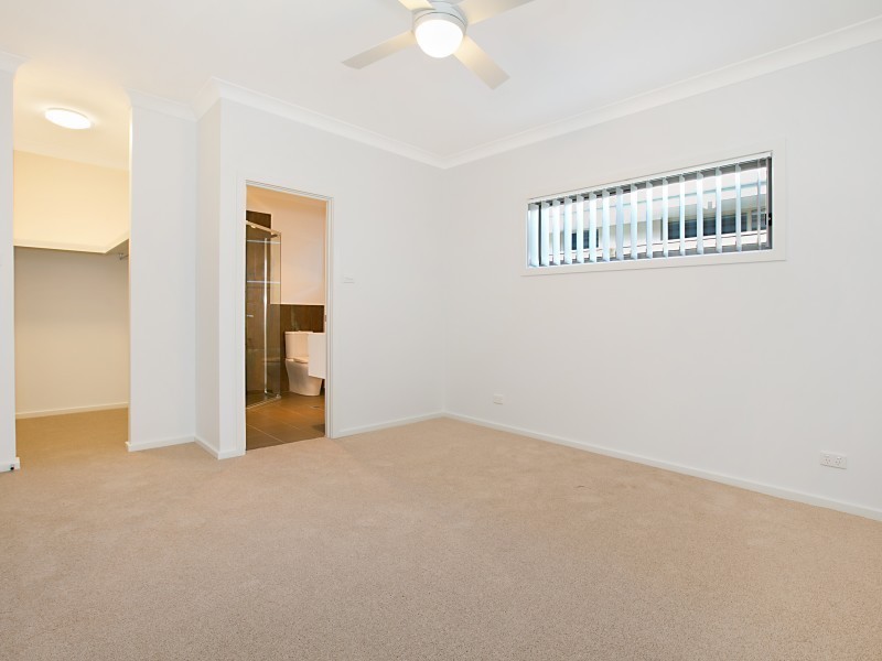 4 Muirfield Way, Medowie NSW 2318