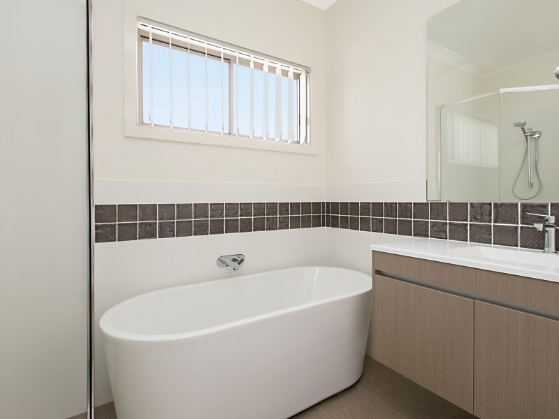 6 Muirfield Way, Medowie NSW 2318