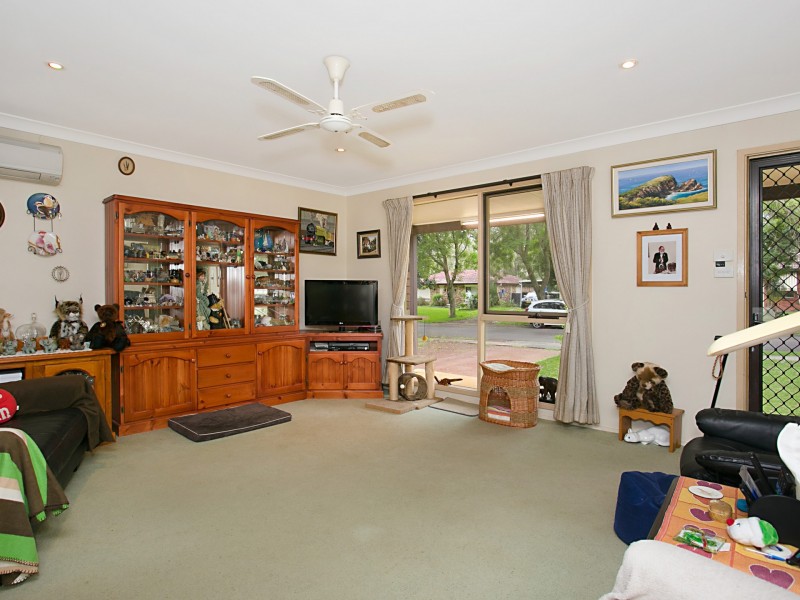 2 Tanilba Close, Raymond Terrace NSW 2324