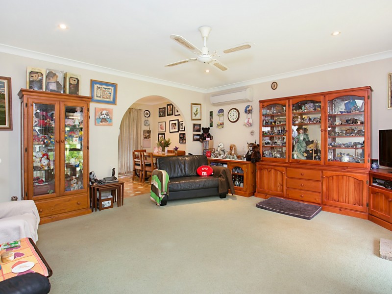 2 Tanilba Close, Raymond Terrace NSW 2324