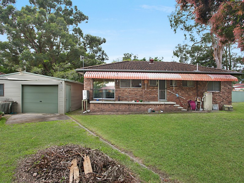 2 Tanilba Close, Raymond Terrace NSW 2324