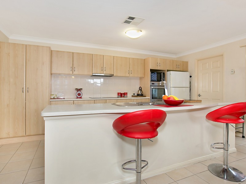 24 Tallowood Drive, Medowie NSW 2318