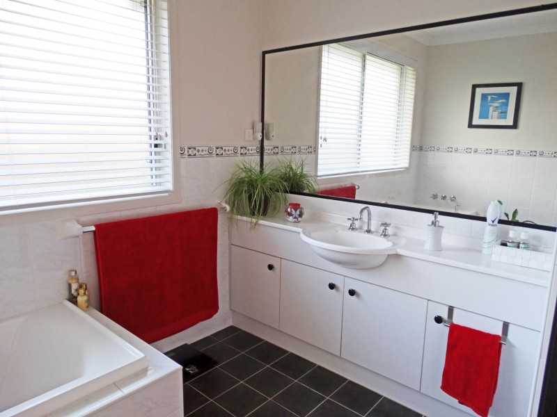 5 Nicholls Street, Stroud NSW 2425