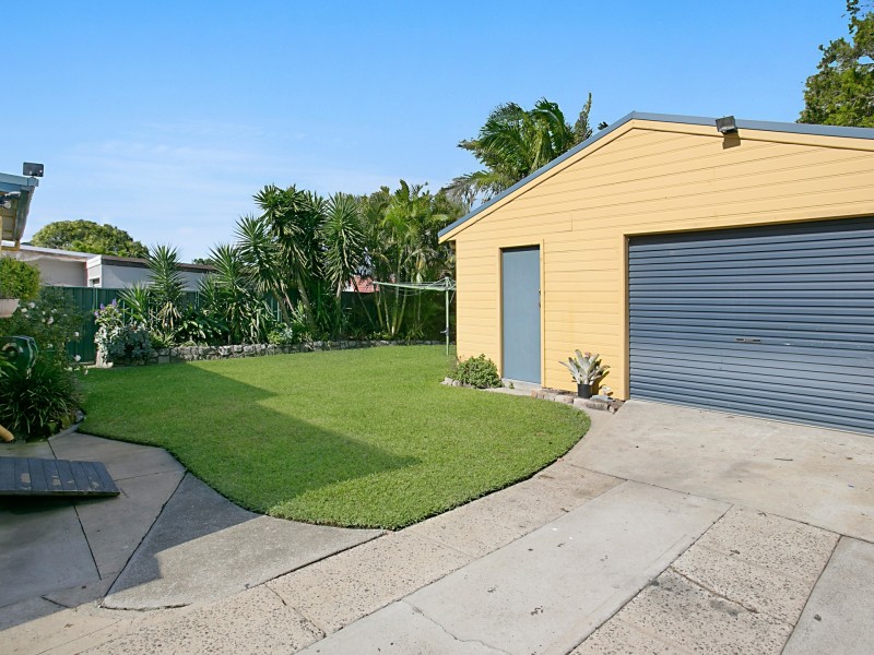 13 Stevenson Avenue, Mayfield West NSW 2304