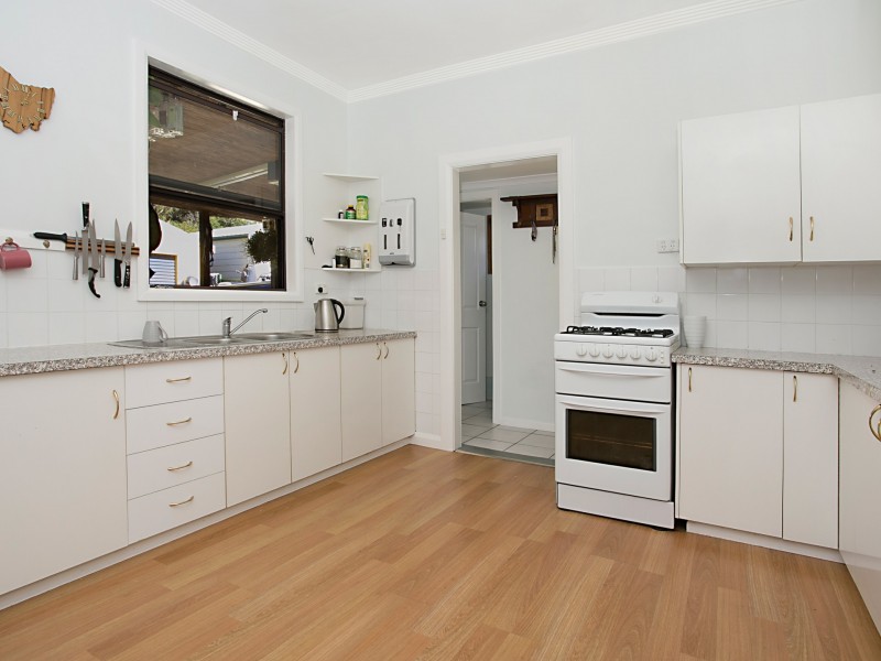13 Stevenson Avenue, Mayfield West NSW 2304
