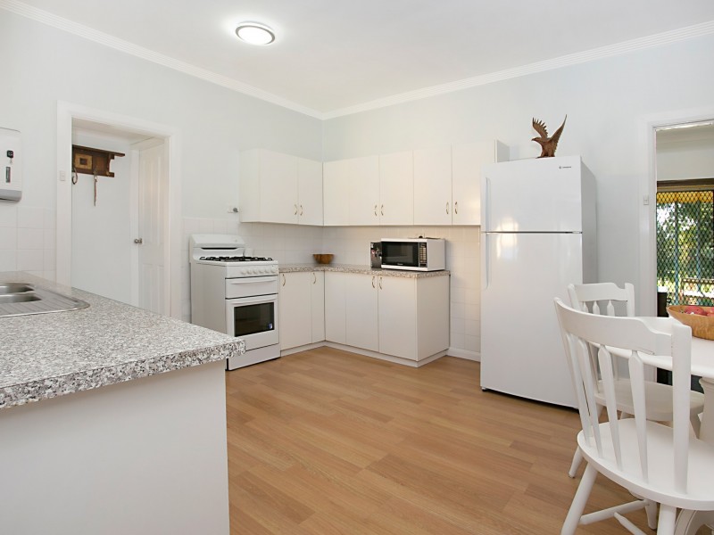 13 Stevenson Avenue, Mayfield West NSW 2304