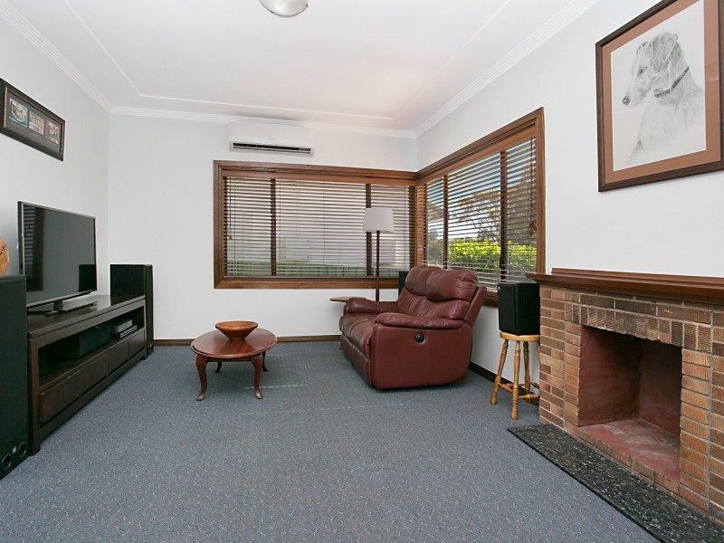 13 Stevenson Avenue, Mayfield West NSW 2304