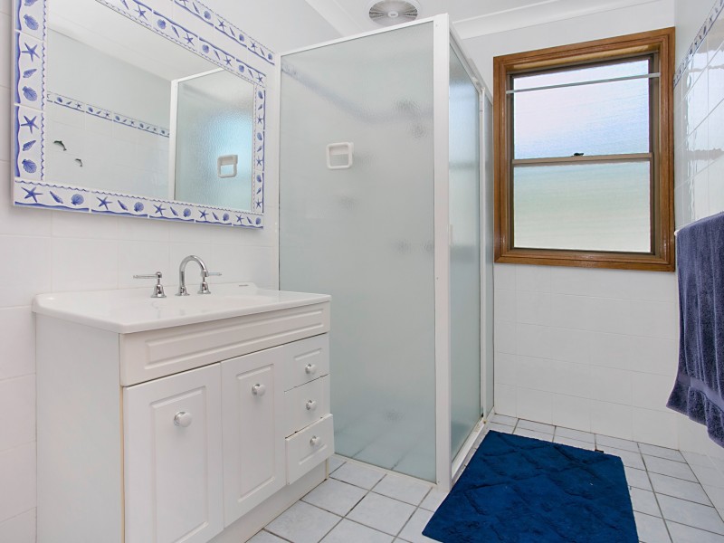 13 Stevenson Avenue, Mayfield West NSW 2304