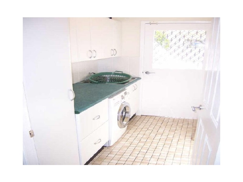 11 Hollydeen Avenue, Raymond Terrace NSW 2324