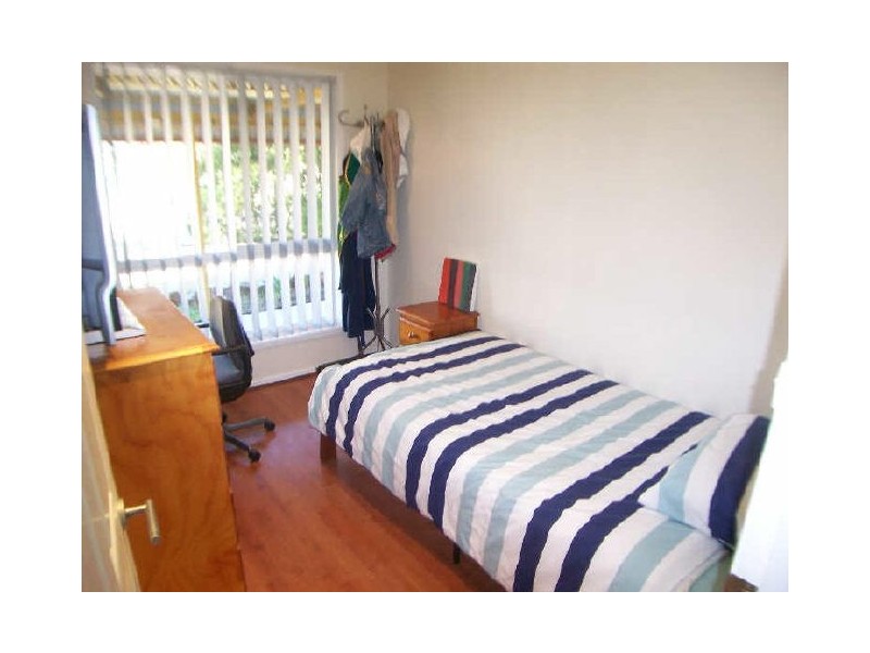 11 Hollydeen Avenue, Raymond Terrace NSW 2324