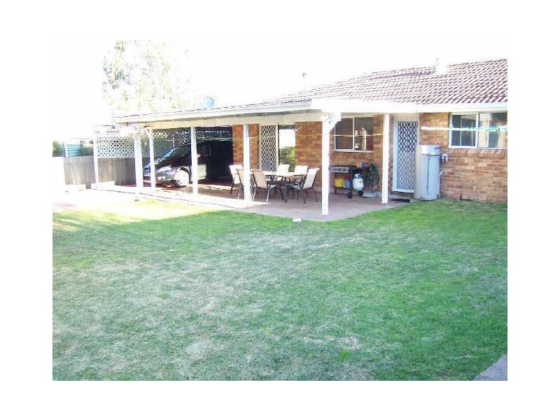 11 Hollydeen Avenue, Raymond Terrace NSW 2324