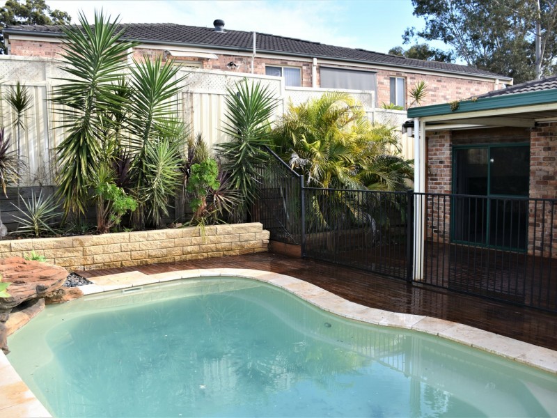 6 Bennett Place, Raymond Terrace NSW 2324