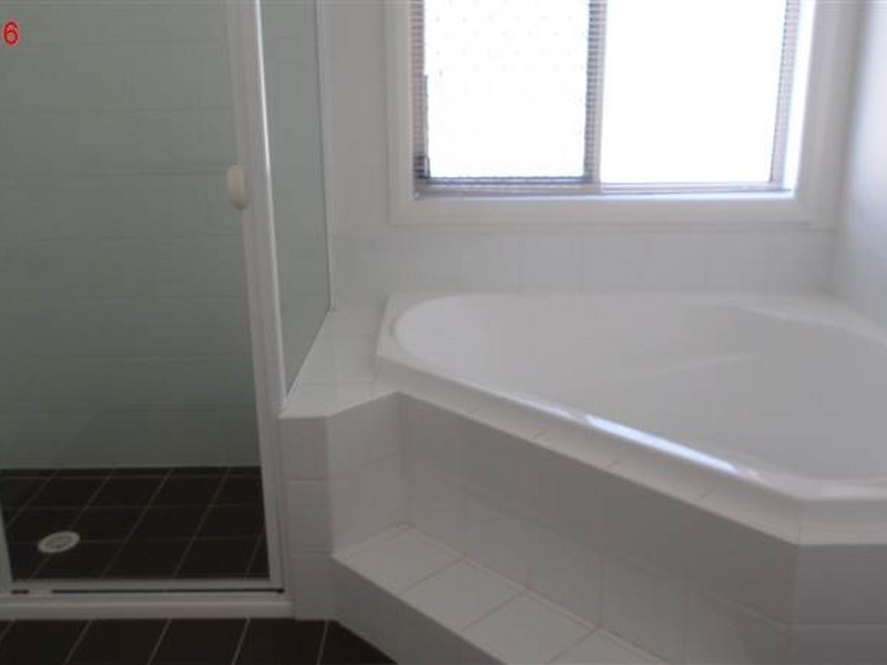 4 Clifford Close, Ashtonfield NSW 2323