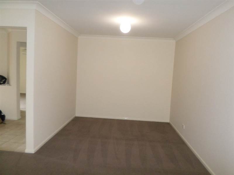 4 Tallowood Way, Thornton NSW 2322