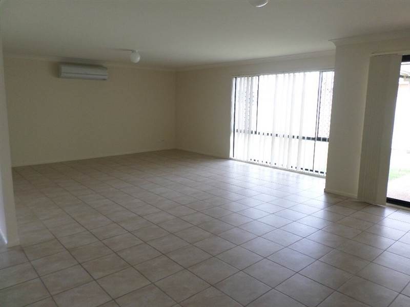 4 Tallowood Way, Thornton NSW 2322