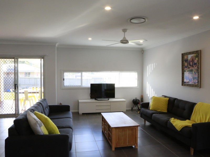 174 Sunningdale Circuit, Medowie NSW 2318