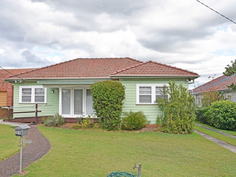 19 Kia Ora Street, Raymond Terrace NSW 2324