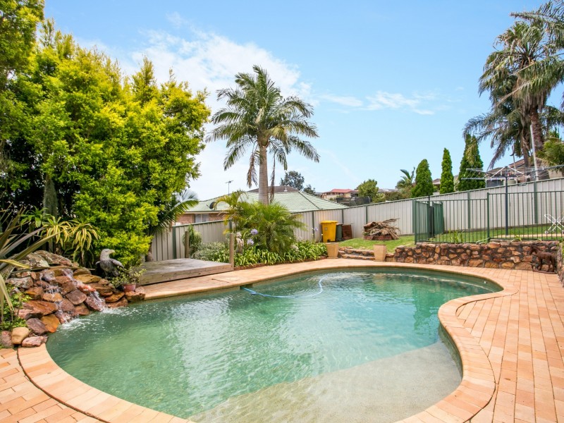 70 Beaton Avenue, Raymond Terrace NSW 2324
