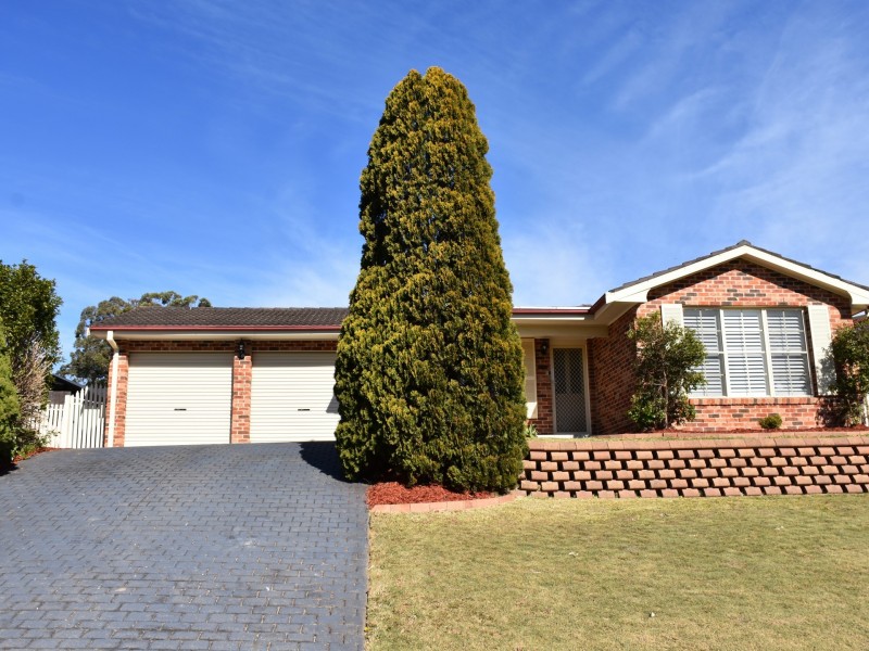 18 Holwell Circuit, Raymond Terrace NSW 2324