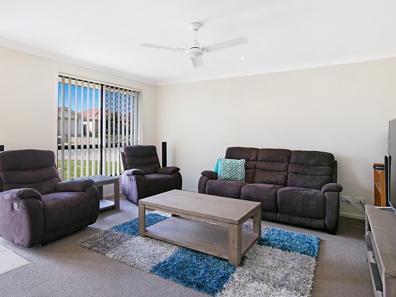 42 Martens Avenue, Raymond Terrace NSW 2324