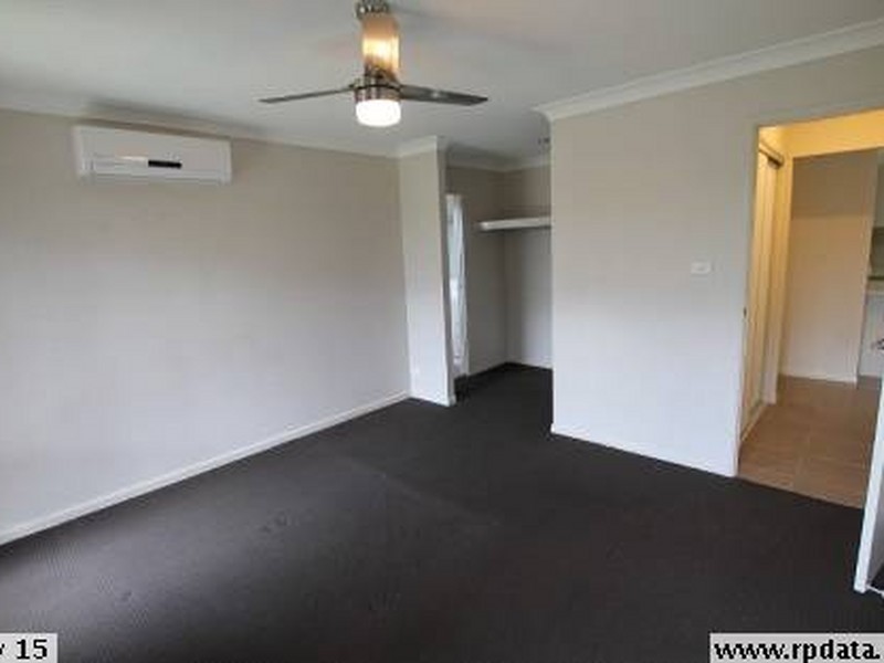 4 Water Street, Fern Bay NSW 2295