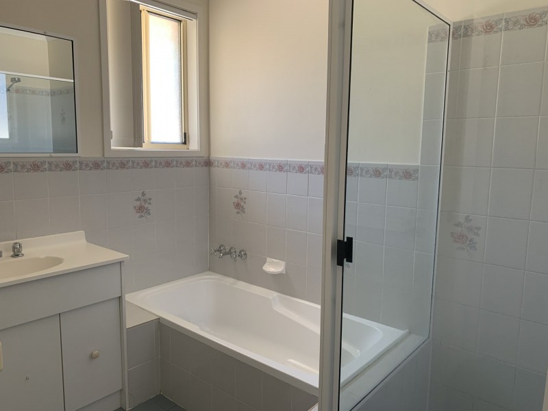 2/2 Replica Close, Raymond Terrace NSW 2324