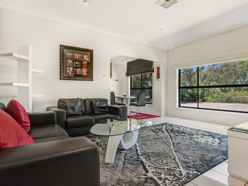 14 Barrie Close, Williamtown NSW 2318