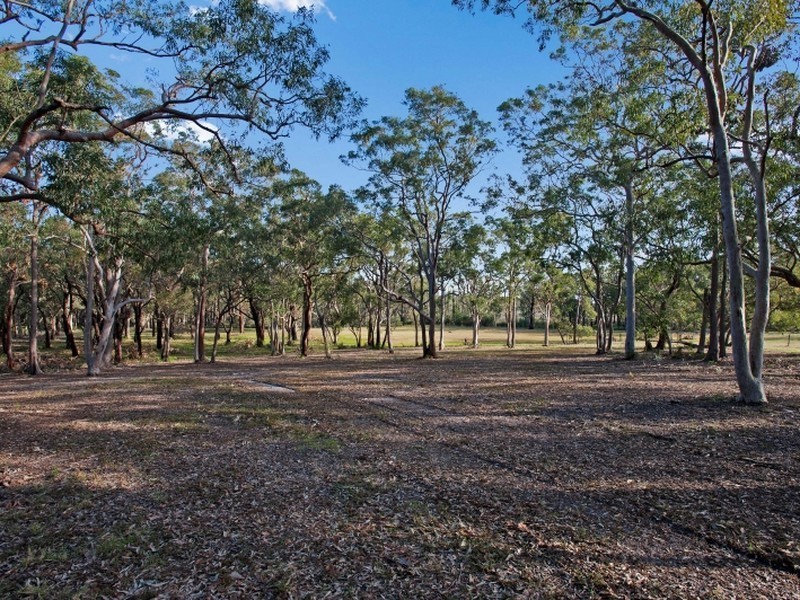 44 Rookes Road, Salt Ash NSW 2318
