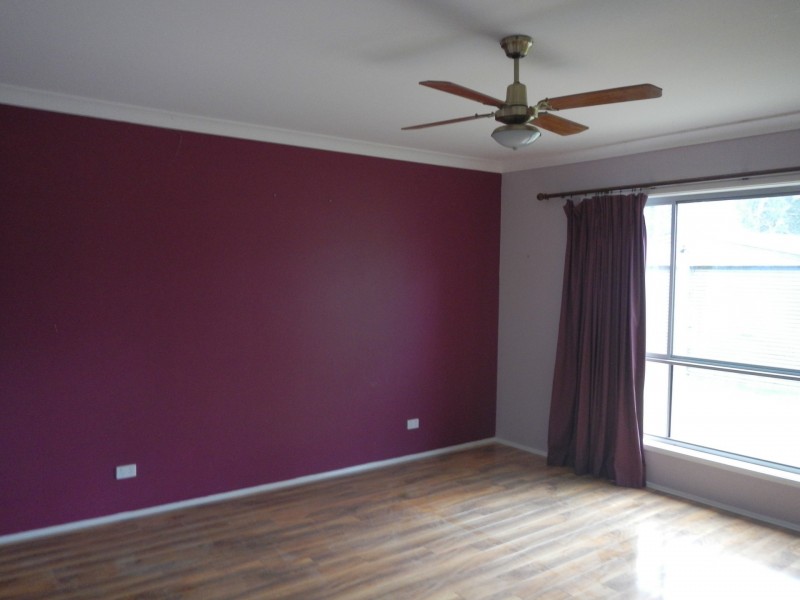 15 Shady Avenue, Salt Ash NSW 2318