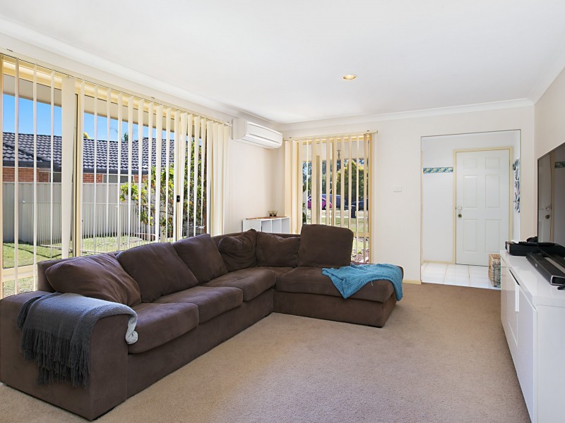 8 Belmore Place, Raymond Terrace NSW 2324