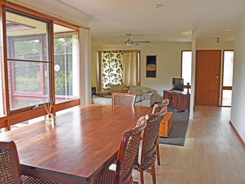 21 Lowe Street, Clarence Town NSW 2321