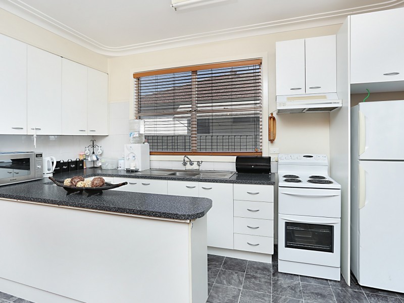 12 Meredith Crescent, Raymond Terrace NSW 2324