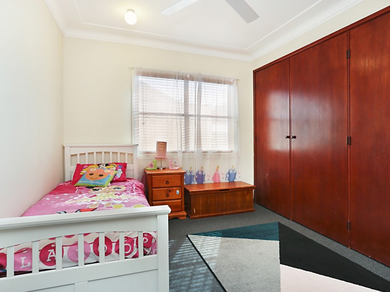 12 Meredith Crescent, Raymond Terrace NSW 2324