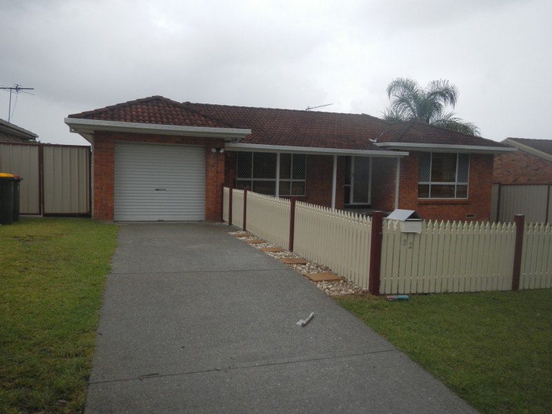 32 Laurina Street, Medowie NSW 2318