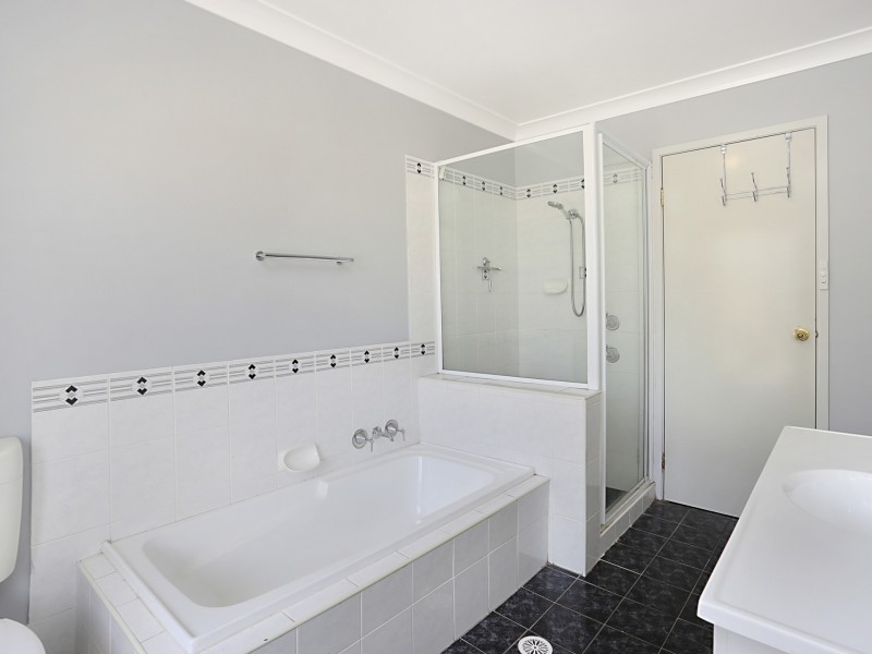 61 Benjamin Lee Drive, Raymond Terrace NSW 2324