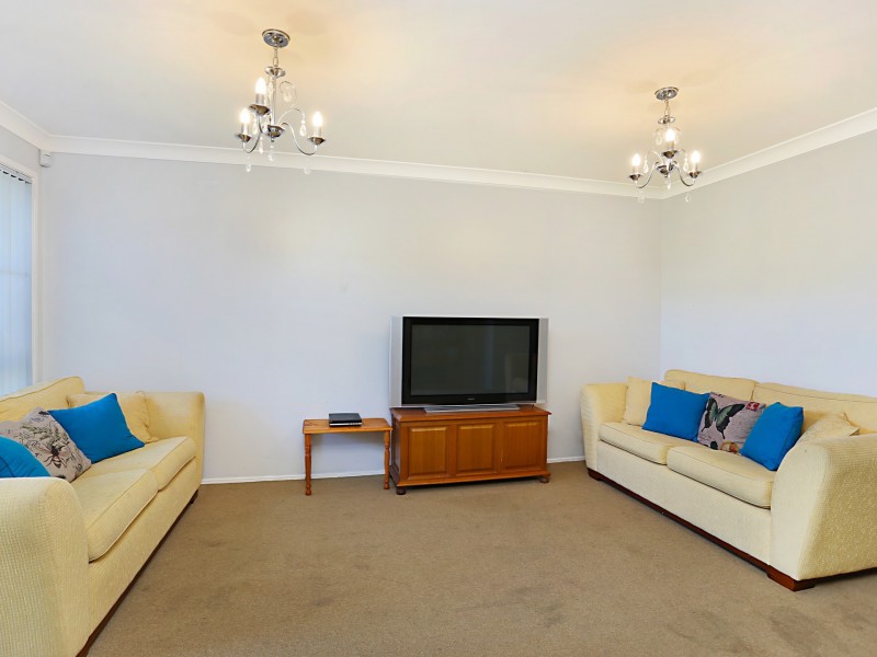9 Feeney Way, Raymond Terrace NSW 2324